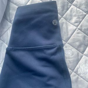 Lululemon navy blue leggings